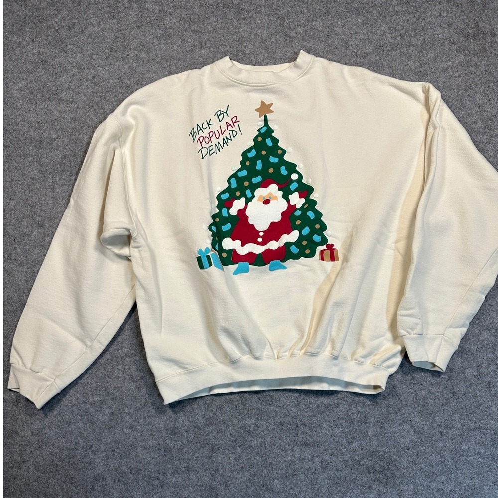 Maze Santa Christmas Tree Sweatshirt Large Cream Vintage Graphic Fleece